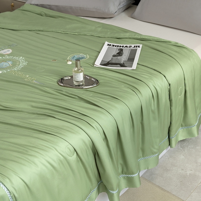 91家纺网 家纺一手货源 找家纺 太阳羽家纺 2026新款60支天丝提花镂空夏被夏凉被空调被冰豆系列 冰豆-浅绿