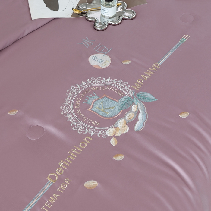 91家纺网 家纺一手货源 找家纺 太阳羽家纺 2026新款60支天丝提花镂空夏被夏凉被空调被冰豆系列 冰豆-丁香紫