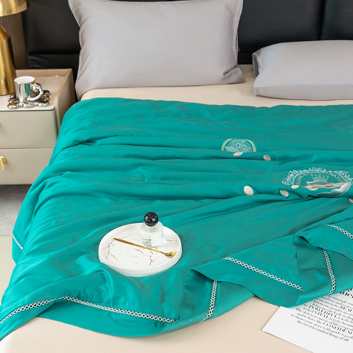 91家纺网 家纺一手货源 找家纺 太阳羽家纺 2026新款60支天丝提花镂空夏被夏凉被空调被冰豆系列 冰豆-孔雀绿