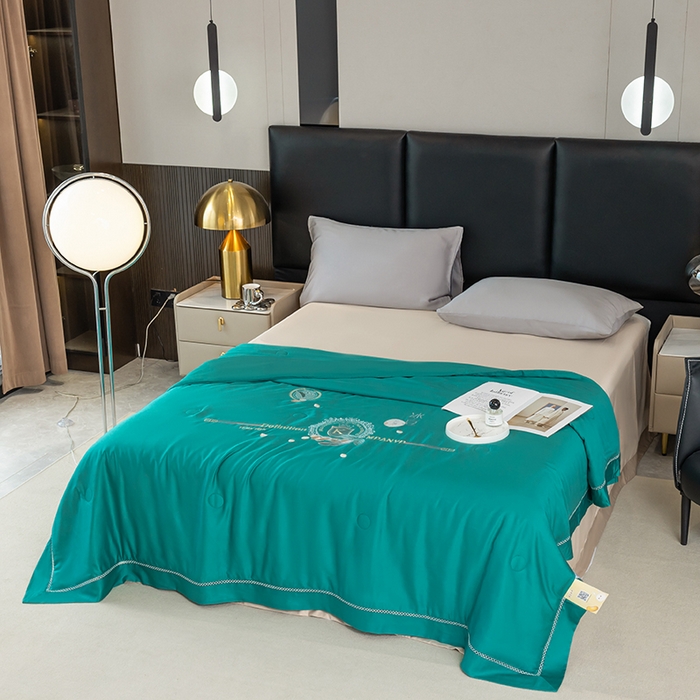 91家纺网 家纺一手货源 找家纺 太阳羽家纺 2026新款60支天丝提花镂空夏被夏凉被空调被冰豆系列 冰豆-孔雀绿