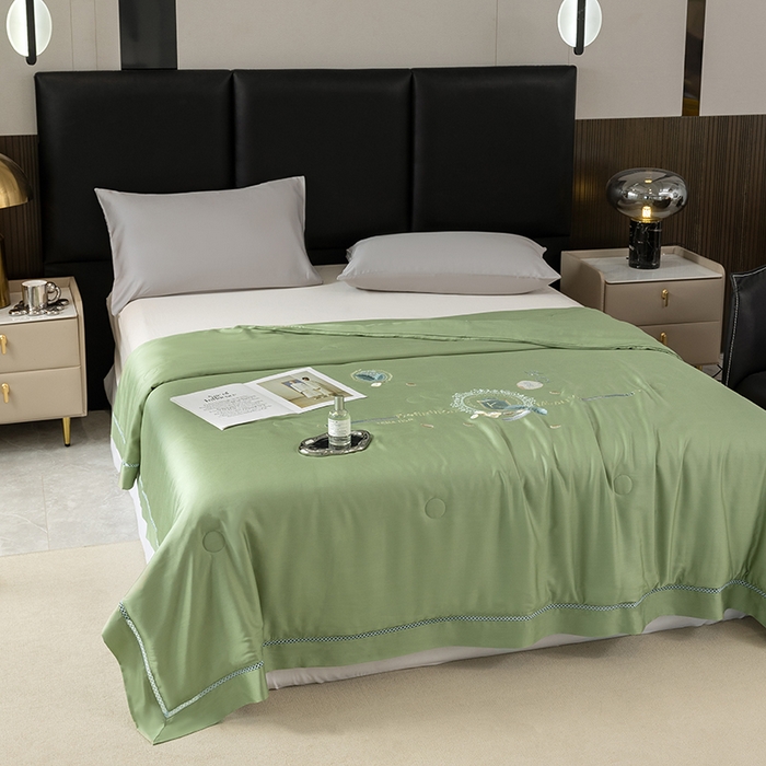 91家纺网 家纺一手货源 找家纺 太阳羽家纺 2026新款60支天丝提花镂空夏被夏凉被空调被冰豆系列 冰豆-浅绿