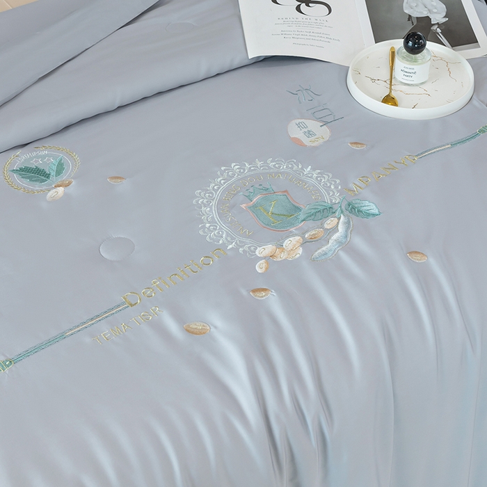 91家纺网 家纺一手货源 找家纺 太阳羽家纺 2026新款60支天丝提花镂空夏被夏凉被空调被冰豆系列 冰豆-轻奢灰