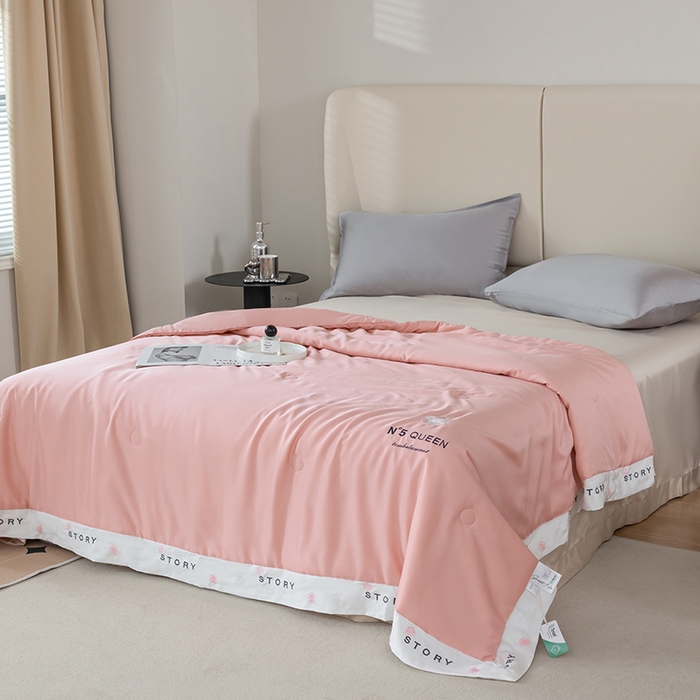 91家纺网 家纺一手货源 找家纺 太阳羽家纺 2026新款60支天丝提花镂空夏被夏凉被空调被艾诺维系列 艾诺维-粉