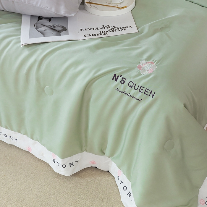 91家纺网 家纺一手货源 找家纺 太阳羽家纺 2026新款60支天丝提花镂空夏被夏凉被空调被艾诺维系列 艾诺维-绿