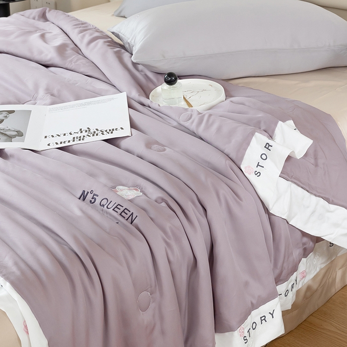 91家纺网 家纺一手货源 找家纺 太阳羽家纺 2026新款60支天丝提花镂空夏被夏凉被空调被艾诺维系列 艾诺维-紫