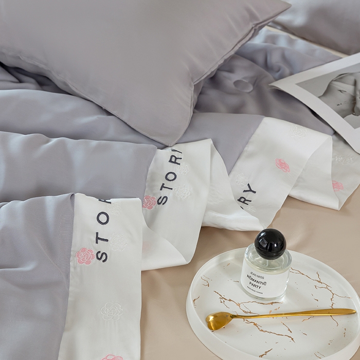 91家纺网 家纺一手货源 找家纺 太阳羽家纺 2026新款60支天丝提花镂空夏被夏凉被空调被艾诺维系列 艾诺维-灰