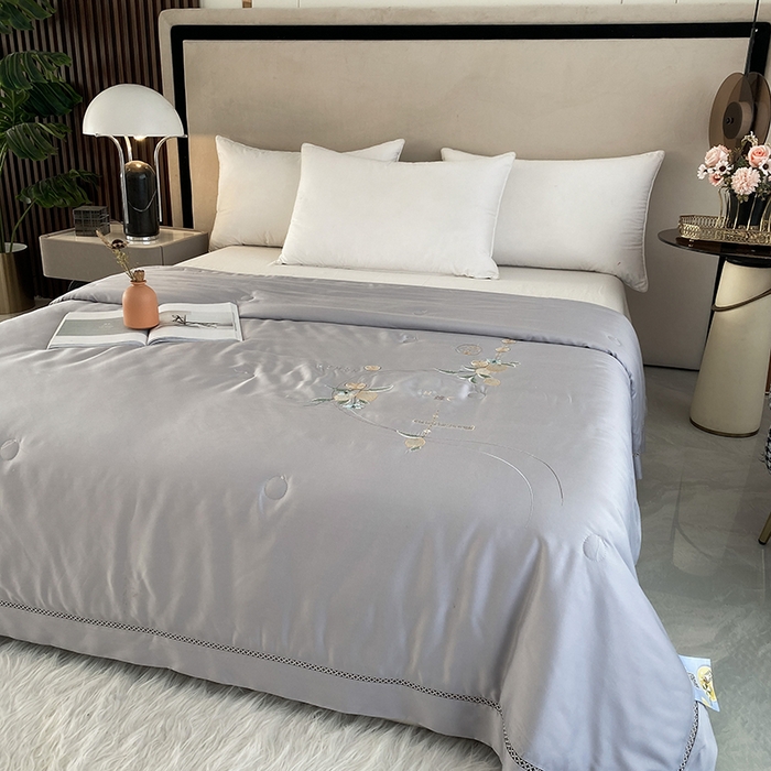 91家纺网 家纺一手货源 找家纺 太阳羽家纺 2026新款亲肤柔软柠檬天丝夏被被子被芯 柠檬-银灰