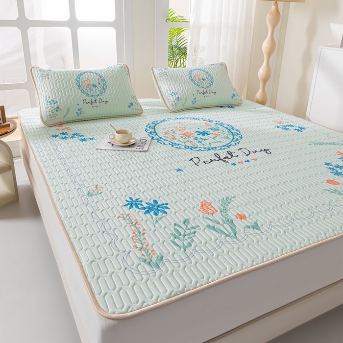 91家纺网 家纺一手货源 找家纺 美丽折家纺 2026新款0.6厚乳胶凉席印花系列 温婉花镜-绿