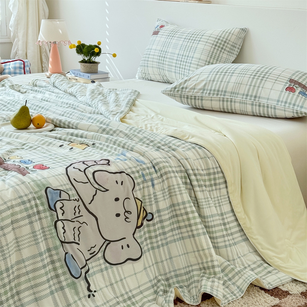 91家纺网 家纺一手货源 找家纺 朵希曼 2026年牛奶针织棉大版卡通夏被夏凉被空调被 象趣花园