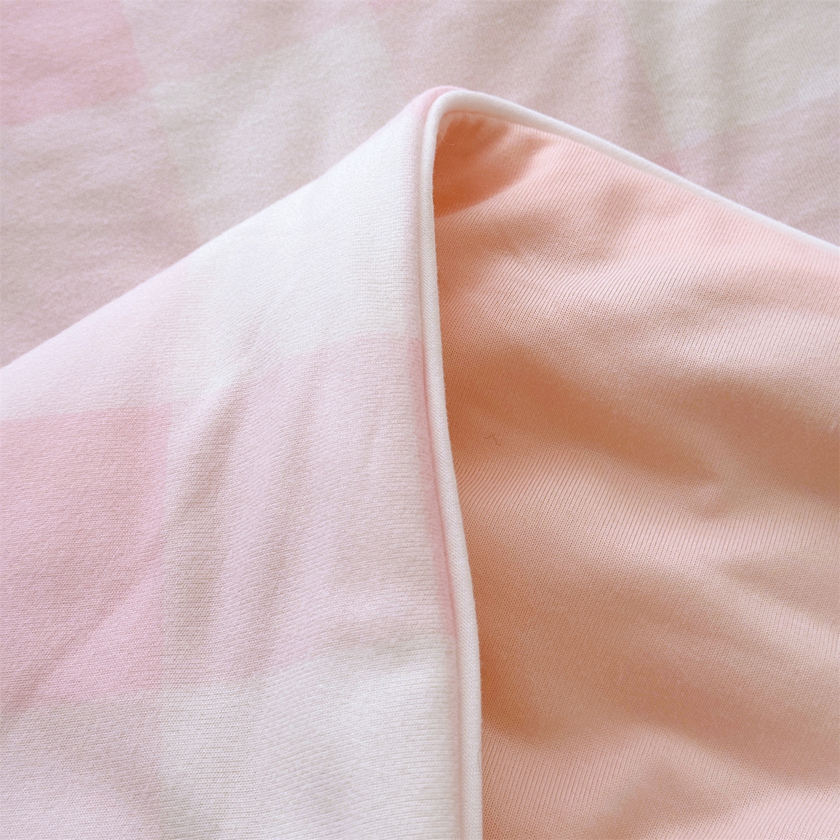 91家纺网 家纺一手货源 找家纺 朵希曼 2026年牛奶针织棉大版卡通夏被夏凉被空调被 甜心萌宠