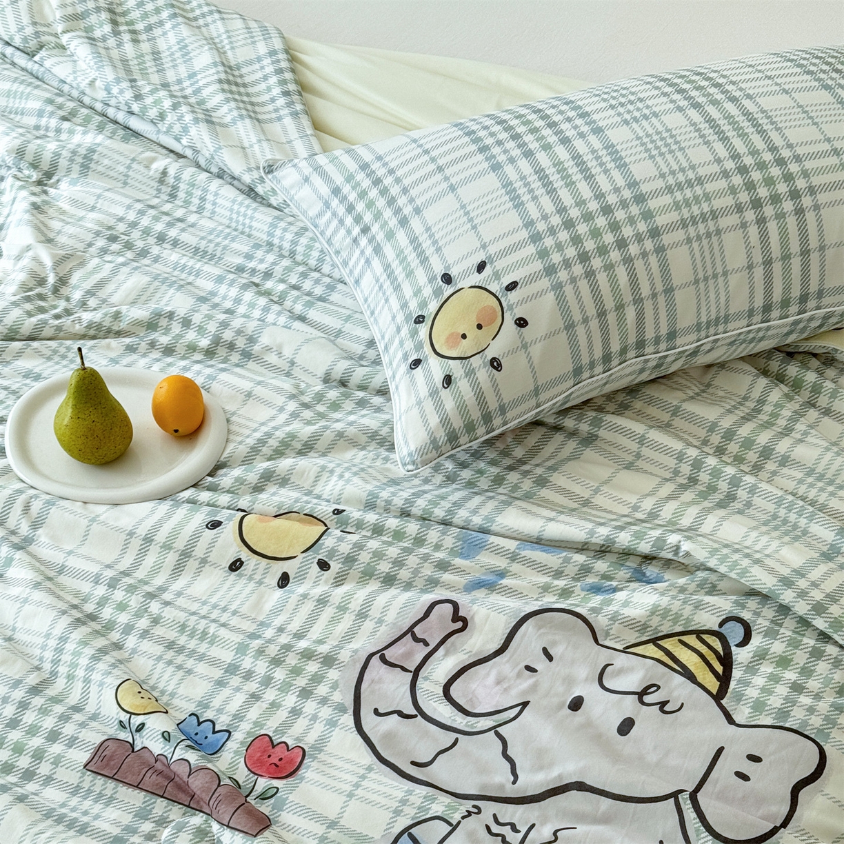 91家纺网 家纺一手货源 找家纺 朵希曼 2026年牛奶针织棉大版卡通夏被夏凉被空调被 象趣花园