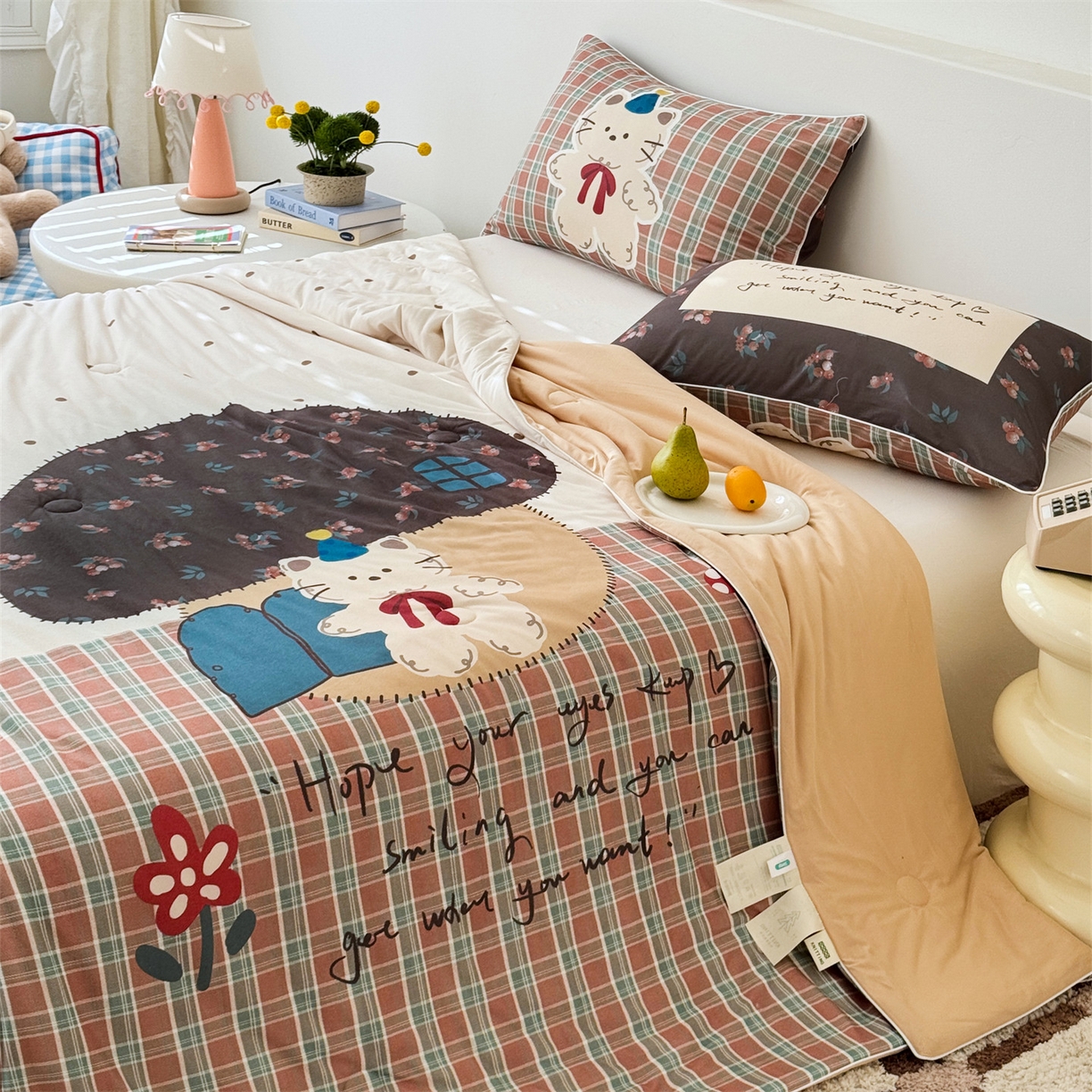 91家纺网 家纺一手货源 找家纺 朵希曼 2026年牛奶针织棉大版卡通夏被夏凉被空调被 格纹喵屋