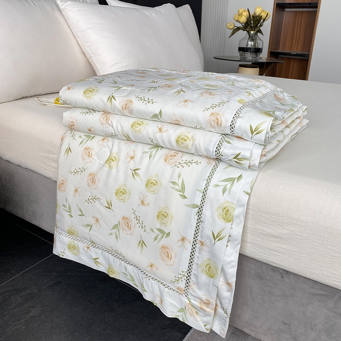 91家纺网 家纺一手货源 找家纺 太阳羽家纺 2026新款铂金莱赛尔天丝印花夏凉被镂空花边空调被夏被 伊甸园