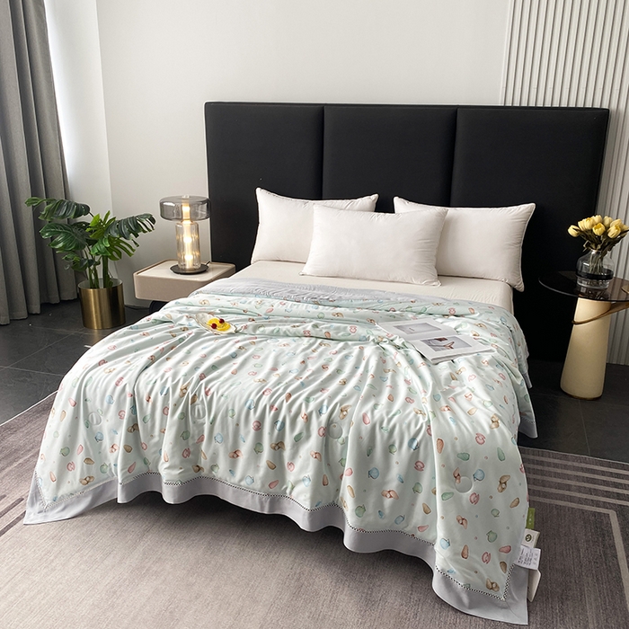 91家纺网 家纺一手货源 找家纺 太阳羽家纺 2026新款铂金莱赛尔天丝印花夏凉被镂空花边空调被夏被 花开半夏