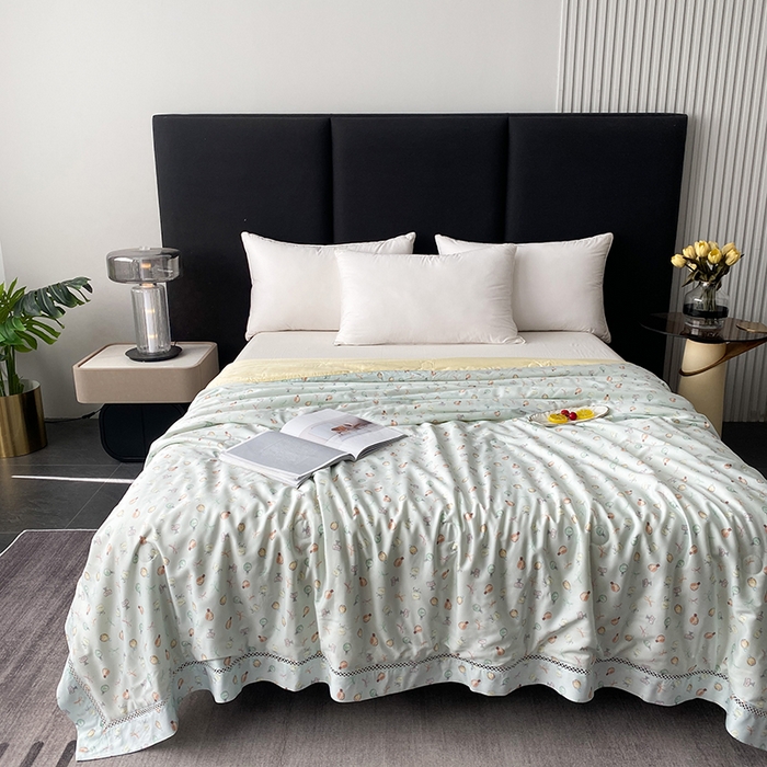 91家纺网 家纺一手货源 找家纺 太阳羽家纺 2026新款铂金莱赛尔天丝印花夏凉被镂空花边空调被夏被 夕颜若雪