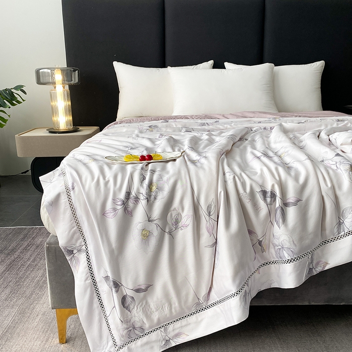 91家纺网 家纺一手货源 找家纺 太阳羽家纺 2026新款铂金莱赛尔天丝印花夏凉被镂空花边空调被夏被 曼歌雅韵