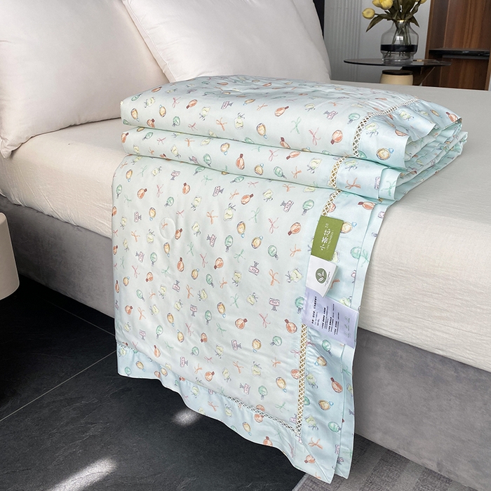 91家纺网 家纺一手货源 找家纺 太阳羽家纺 2026新款铂金莱赛尔天丝印花夏凉被镂空花边空调被夏被 夕颜若雪