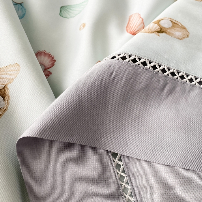 91家纺网 家纺一手货源 找家纺 太阳羽家纺 2026新款铂金莱赛尔天丝印花夏凉被镂空花边空调被夏被 花开半夏