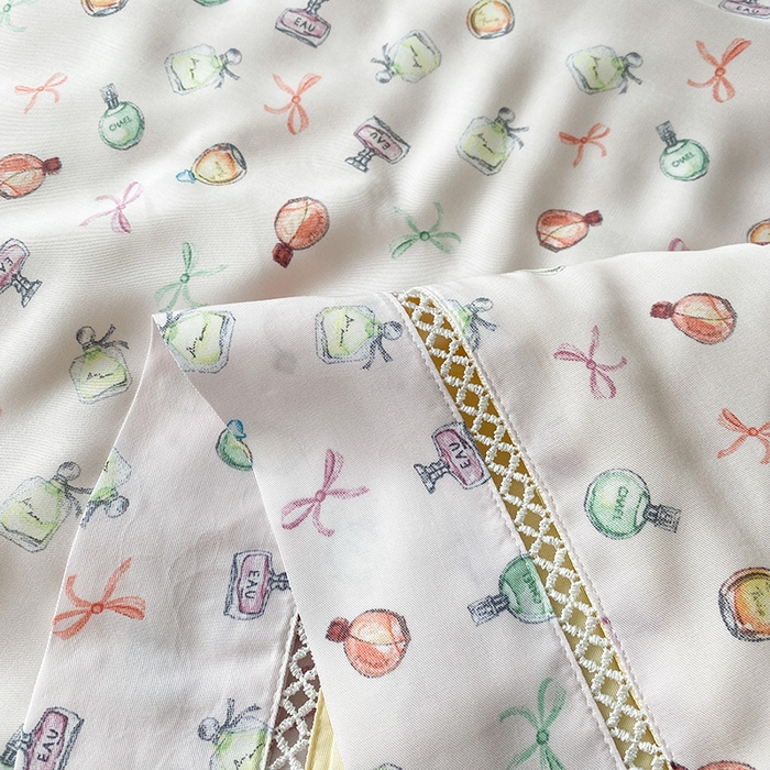 91家纺网 家纺一手货源 找家纺 太阳羽家纺 2026新款铂金莱赛尔天丝印花夏凉被镂空花边空调被夏被 阳光花园