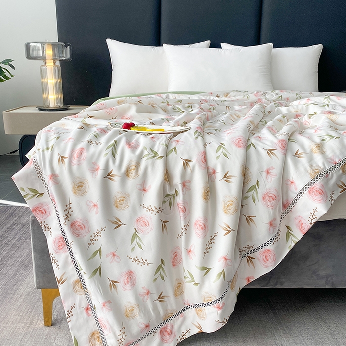 91家纺网 家纺一手货源 找家纺 太阳羽家纺 2026新款铂金莱赛尔天丝印花夏凉被镂空花边空调被夏被 西野