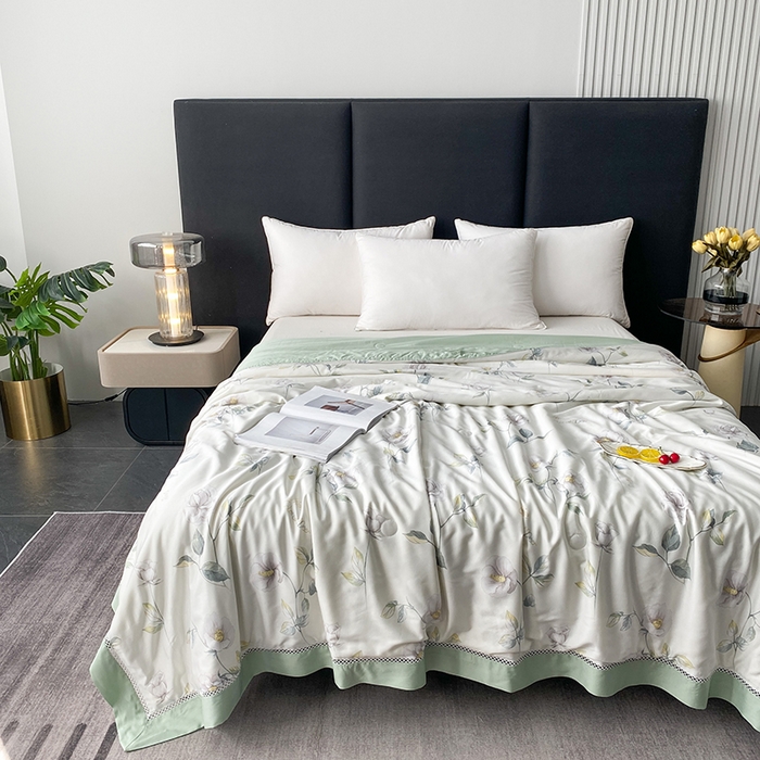 91家纺网 家纺一手货源 找家纺 太阳羽家纺 2026新款铂金莱赛尔天丝印花夏凉被镂空花边空调被夏被 艾美