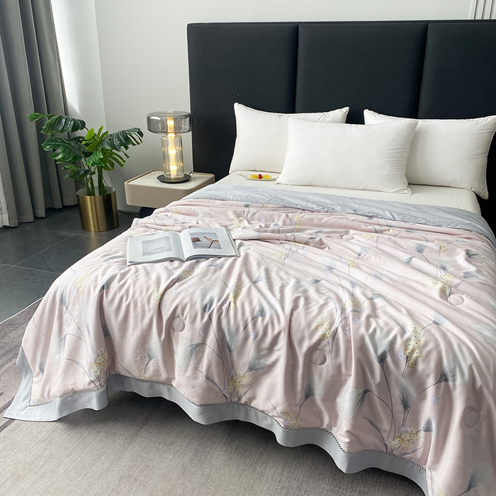 91家纺网 家纺一手货源 找家纺 太阳羽家纺 2026新款铂金莱赛尔天丝印花夏凉被镂空花边空调被夏被 叶叶情丝