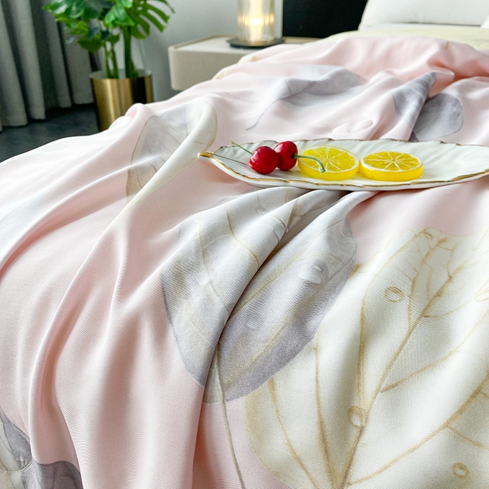 91家纺网 家纺一手货源 找家纺 太阳羽家纺 2026新款铂金莱赛尔天丝印花夏凉被镂空花边空调被夏被 玲珑叶