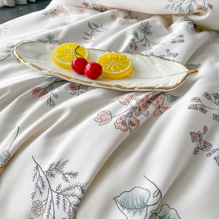 91家纺网 家纺一手货源 找家纺 太阳羽家纺 2026新款铂金莱赛尔天丝印花夏凉被镂空花边空调被夏被 棉朵