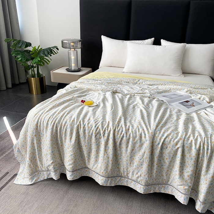 91家纺网 家纺一手货源 找家纺 太阳羽家纺 2026新款铂金莱赛尔天丝印花夏凉被镂空花边空调被夏被 风信子