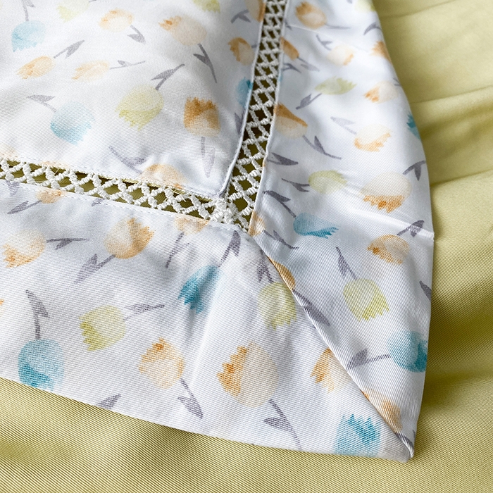 91家纺网 家纺一手货源 找家纺 太阳羽家纺 2026新款铂金莱赛尔天丝印花夏凉被镂空花边空调被夏被 风信子