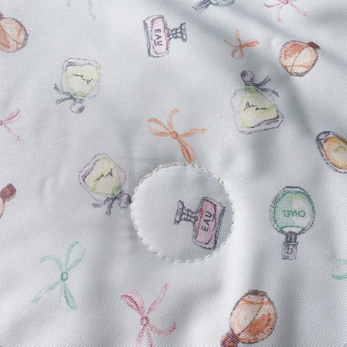 91家纺网 家纺一手货源 找家纺 太阳羽家纺 2026新款铂金莱赛尔天丝印花夏凉被镂空花边空调被夏被 夕颜若雪