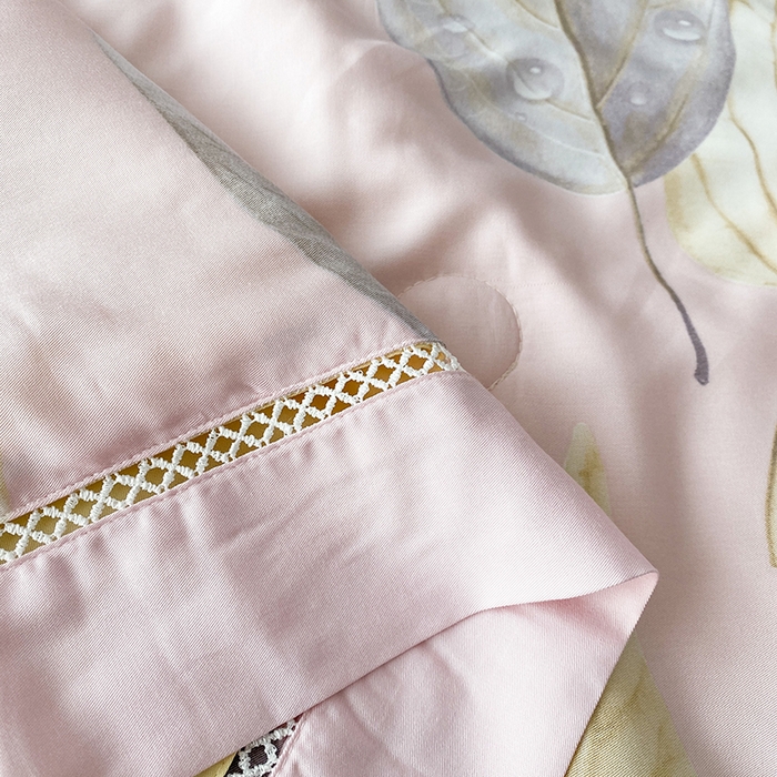 91家纺网 家纺一手货源 找家纺 太阳羽家纺 2026新款铂金莱赛尔天丝印花夏凉被镂空花边空调被夏被 玲珑叶