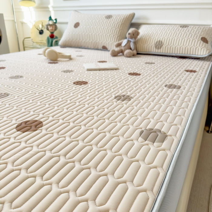 91家纺网 家纺一手货源 找家纺 丝羽坊 2026新款高密凉感丝印花乳胶凉席-床笠款 爱的圈圈