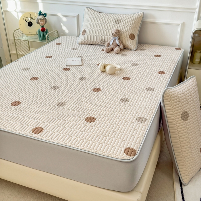 91家纺网 家纺一手货源 找家纺 丝羽坊 2026新款高密凉感丝印花乳胶凉席-床笠款 爱的圈圈