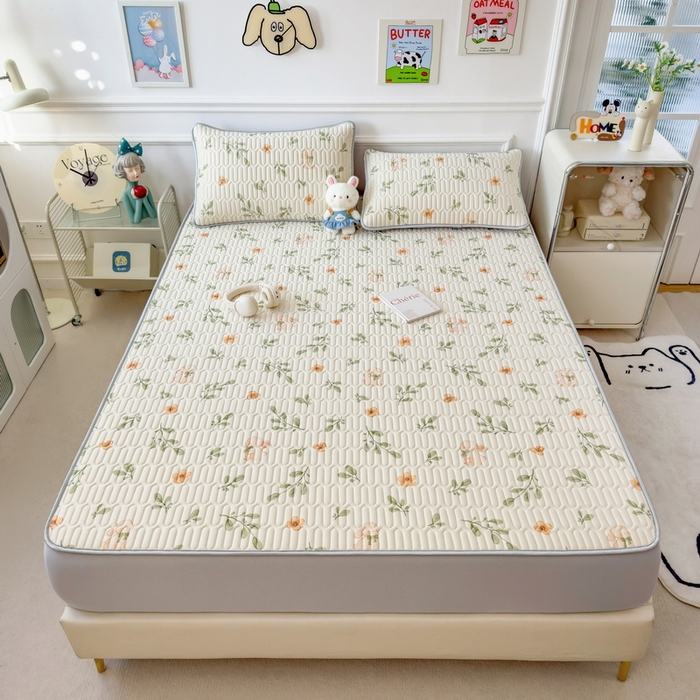 91家纺网 家纺一手货源 找家纺 丝羽坊 2026新款高密凉感丝印花乳胶凉席-床笠款 春意盎然