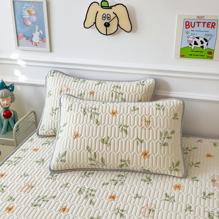 91家纺网 家纺一手货源 找家纺 丝羽坊 2026新款高密凉感丝印花乳胶凉席-床笠款 春意盎然