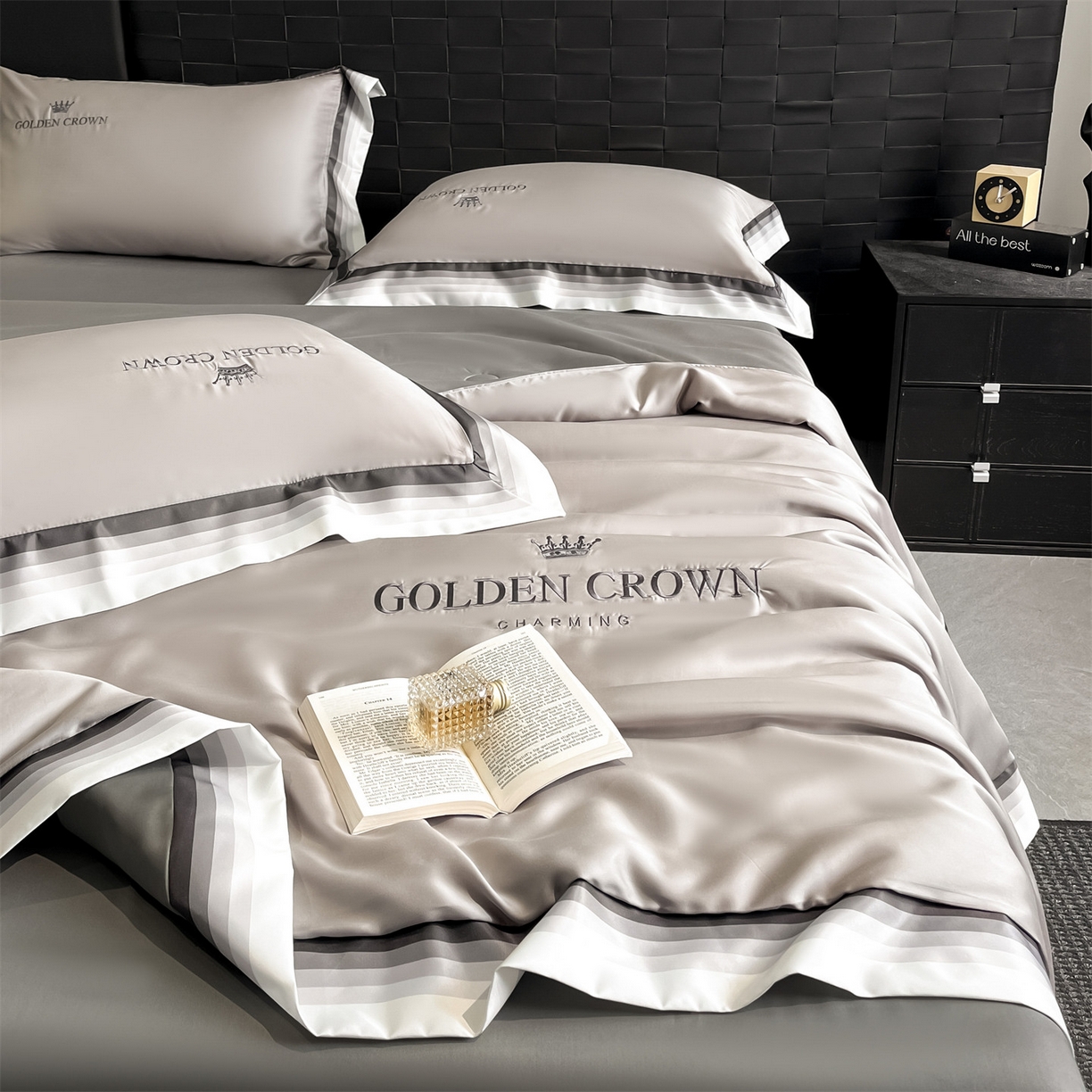 91家纺网 家纺一手货源 找家纺 （总）笙意家纺 2026新款水洗冰丝数码宽边刺绣夏被夏凉被空调被-贝拉系列