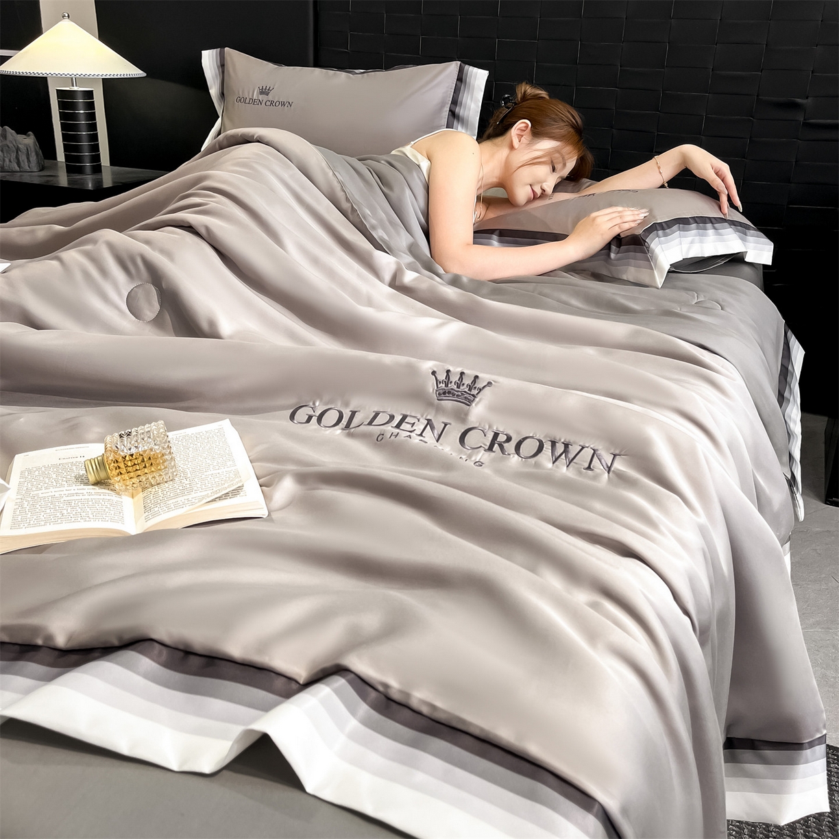 91家纺网 家纺一手货源 找家纺 （总）笙意家纺 2026新款水洗冰丝数码宽边刺绣夏被夏凉被空调被-贝拉系列