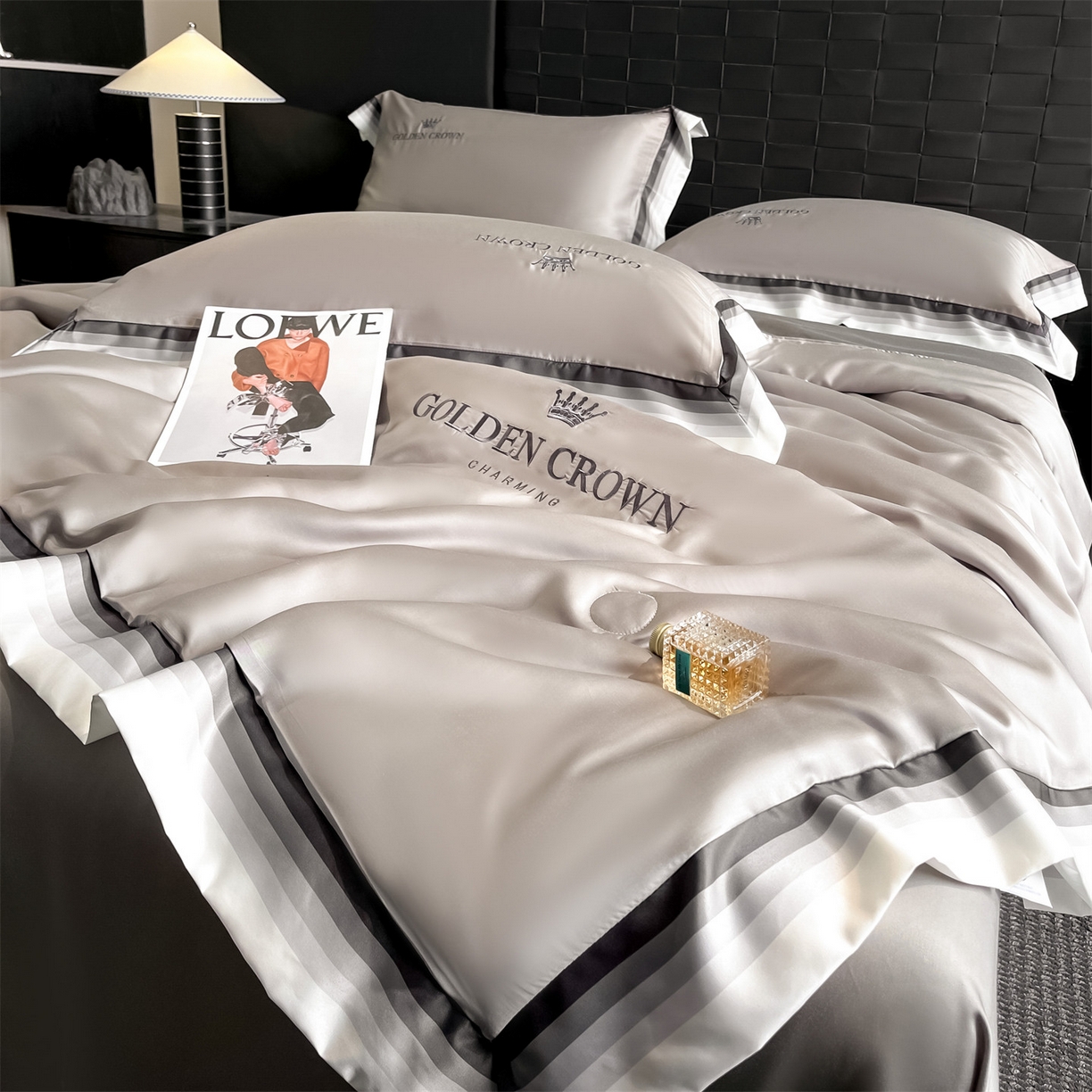 91家纺网 家纺一手货源 找家纺 笙意家纺 2026新款水洗冰丝数码宽边刺绣夏被夏凉被空调被-贝拉系列 贝拉-山灰+中灰