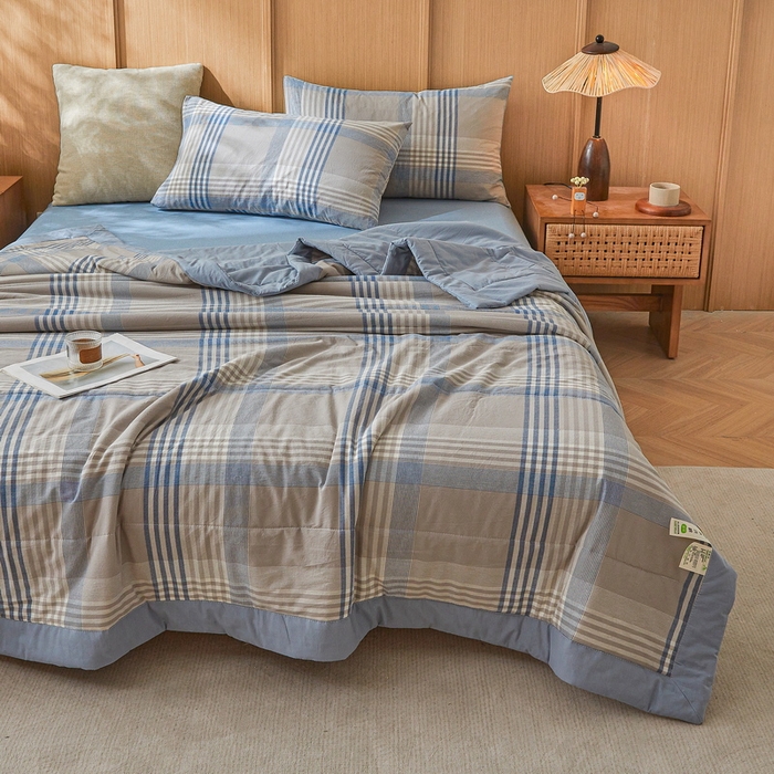 91家纺网 家纺一手货源 找家纺 牛魔王家居 2026新款A类水洗棉新疆棉花夏被 被子被芯 夏日芳华蓝