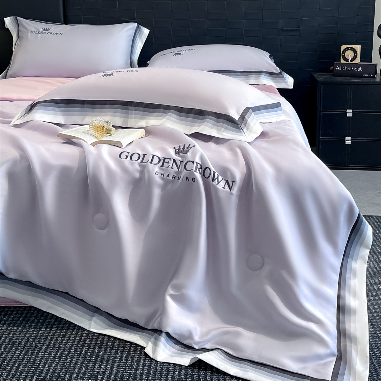 91家纺网 家纺一手货源 找家纺 笙意家纺 2026新款水洗冰丝数码宽边刺绣夏被夏凉被空调被-贝拉系列 贝拉-优雅紫+奶油粉