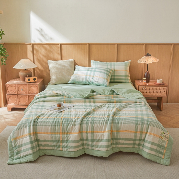 91家纺网 家纺一手货源 找家纺 牛魔王家居 2026新款A类水洗棉新疆棉花夏被 被子被芯 夏日芳华绿