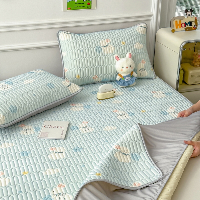 91家纺网 家纺一手货源 找家纺 丝羽坊 2026新款高密凉感丝印花乳胶凉席-床笠款 小白兔