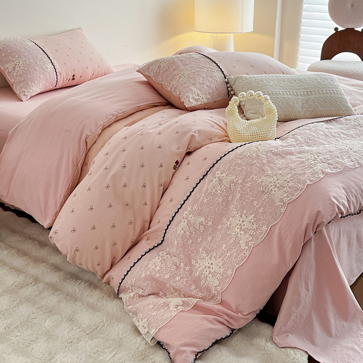 91家纺网 家纺一手货源 找家纺 纽缦家纺 2026新款A类105g仿棉四件套古法水洗棉套件-韩版系列 韩版-梦樱粉