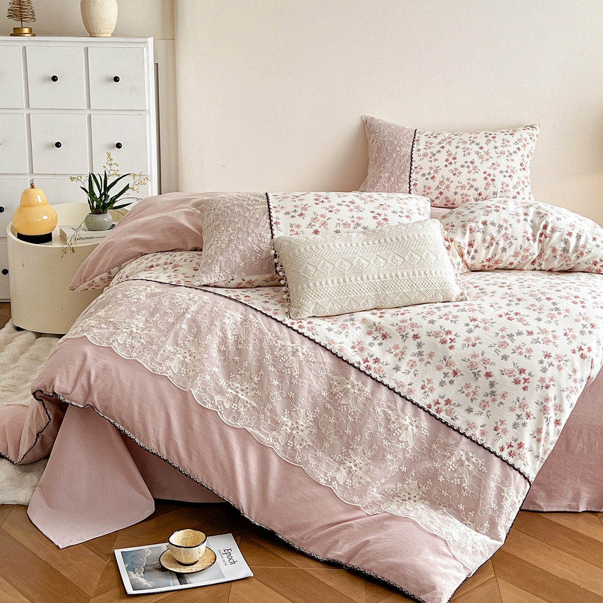 91家纺网 家纺一手货源 找家纺 纽缦家纺 2026新款A类105g仿棉四件套古法水洗棉套件-韩版系列 韩版-芊朵豆沙