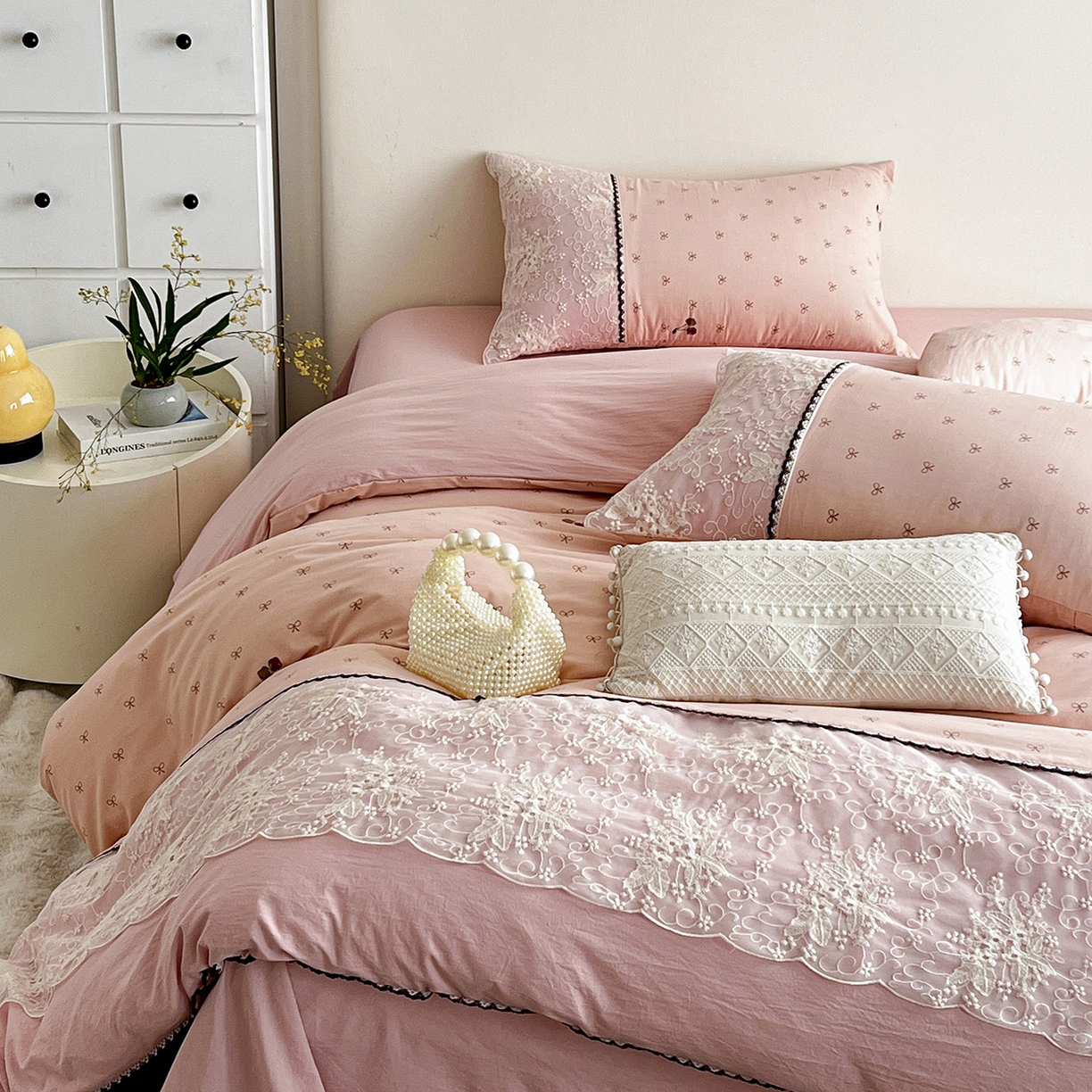 91家纺网 家纺一手货源 找家纺 纽缦家纺 2026新款A类105g仿棉四件套古法水洗棉套件-韩版系列 韩版-梦樱粉