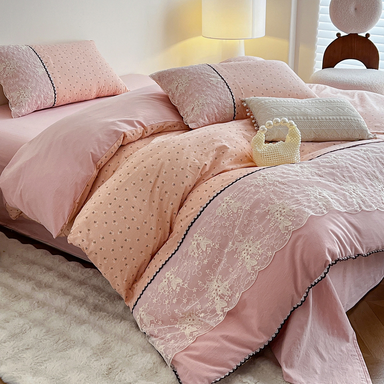 91家纺网 家纺一手货源 找家纺 纽缦家纺 2026新款A类105g仿棉四件套古法水洗棉套件-韩版系列 韩版-花菲花粉