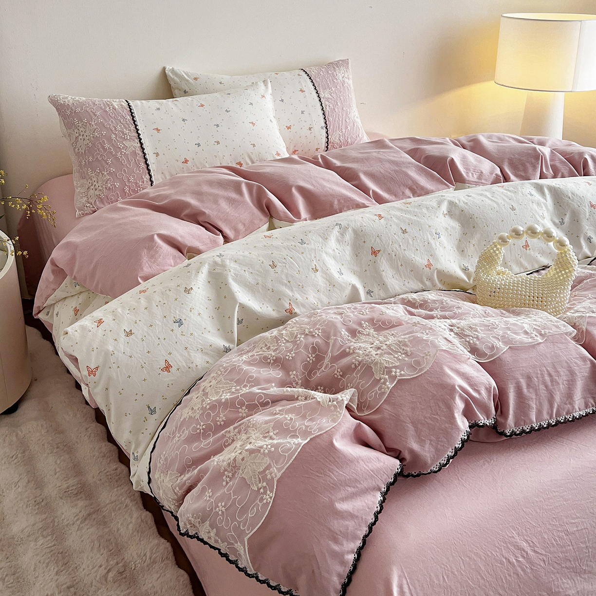 纽缦家纺 2026新款A类105g仿棉四件套古法水洗棉套件-韩版系列 韩版-彩蝶红