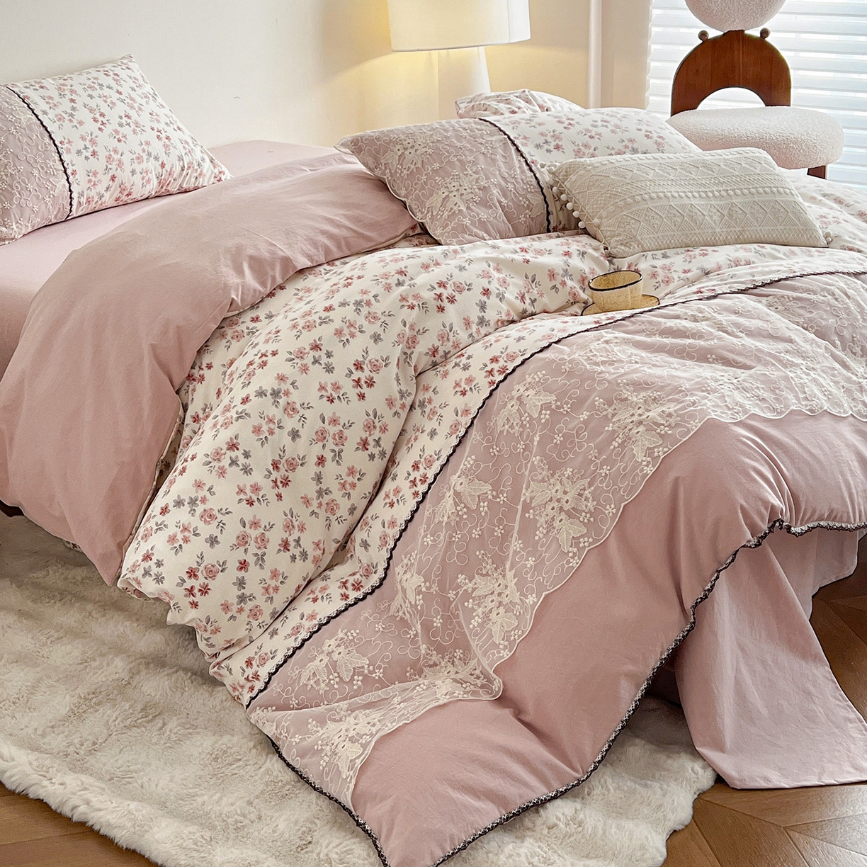 91家纺网 家纺一手货源 找家纺 纽缦家纺 2026新款A类105g仿棉四件套古法水洗棉套件-韩版系列 韩版-芊朵豆沙