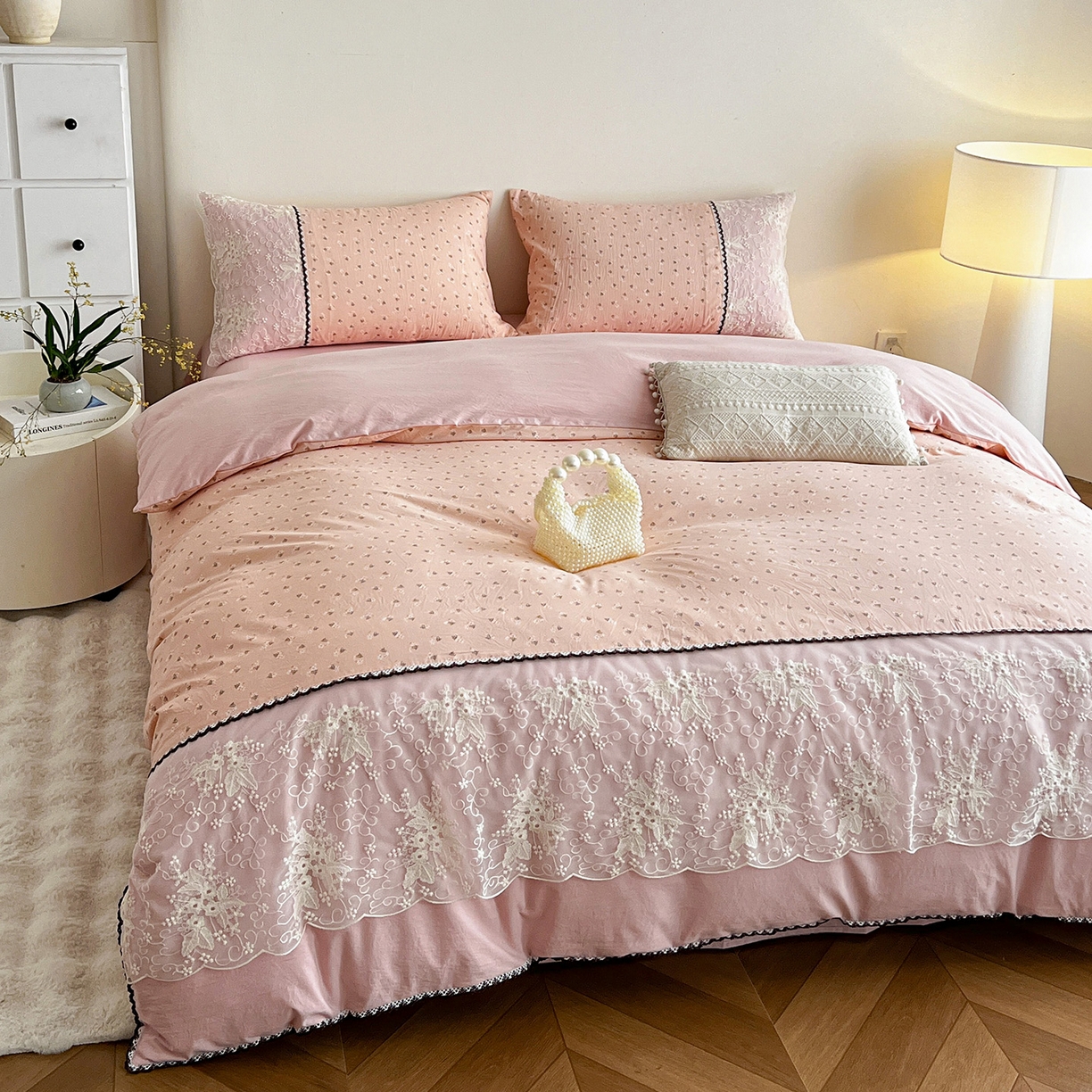 91家纺网 家纺一手货源 找家纺 纽缦家纺 2026新款A类105g仿棉四件套古法水洗棉套件-韩版系列 韩版-花菲花粉